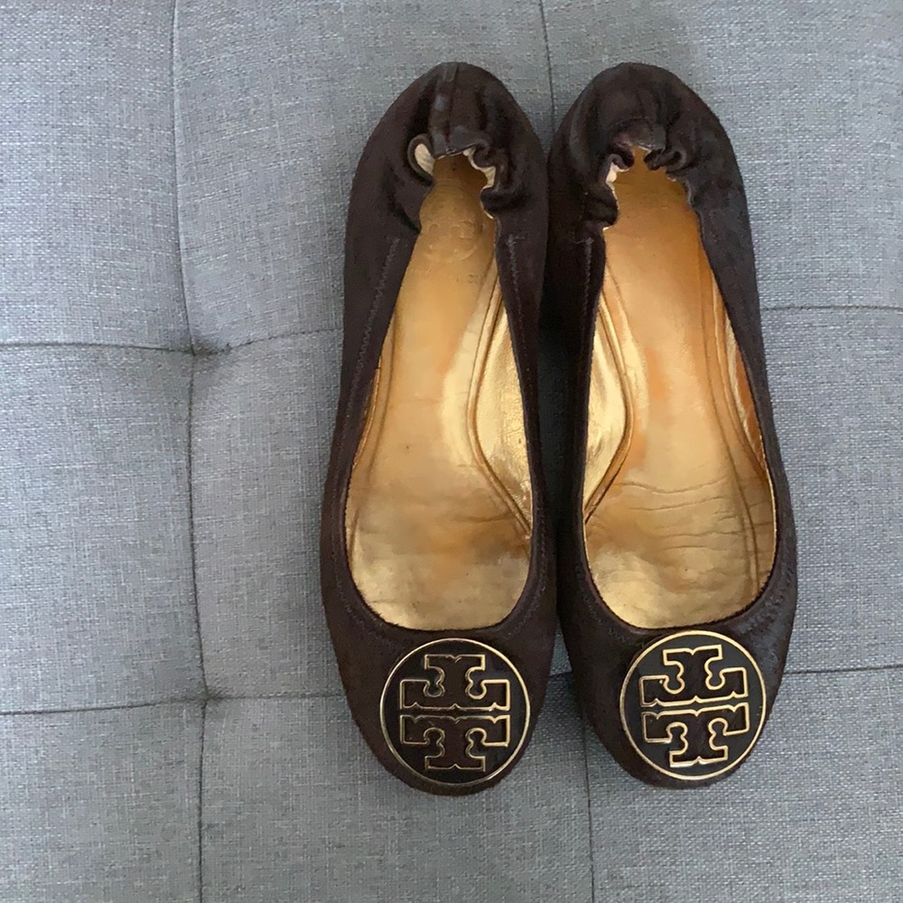 Tory Burch brown horse-hair flats size not show but Im an 8…price reflects wear